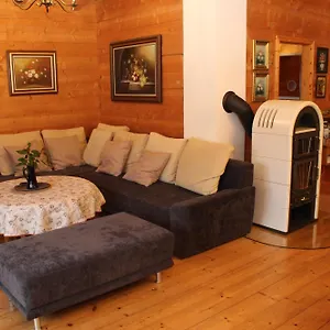 Apartment Holzkastl, Eging
